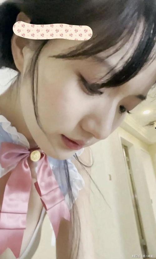 颜值网红吃瓜视频,揭秘娱乐圈幕后故事  第3张